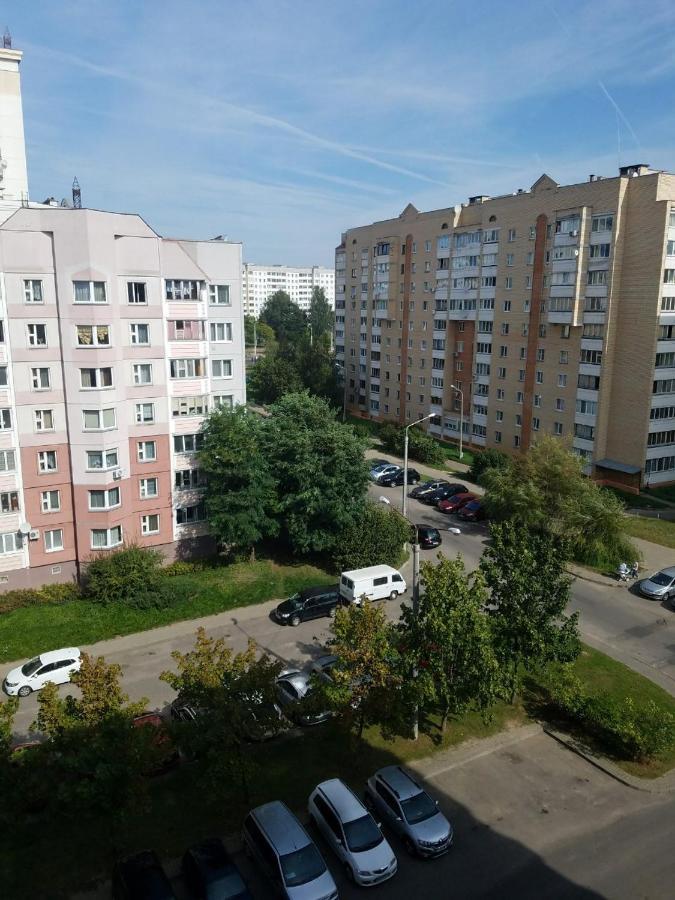 Uyutnaya Komnata Vozle Metro Aparthotel Minsk Exteriör bild