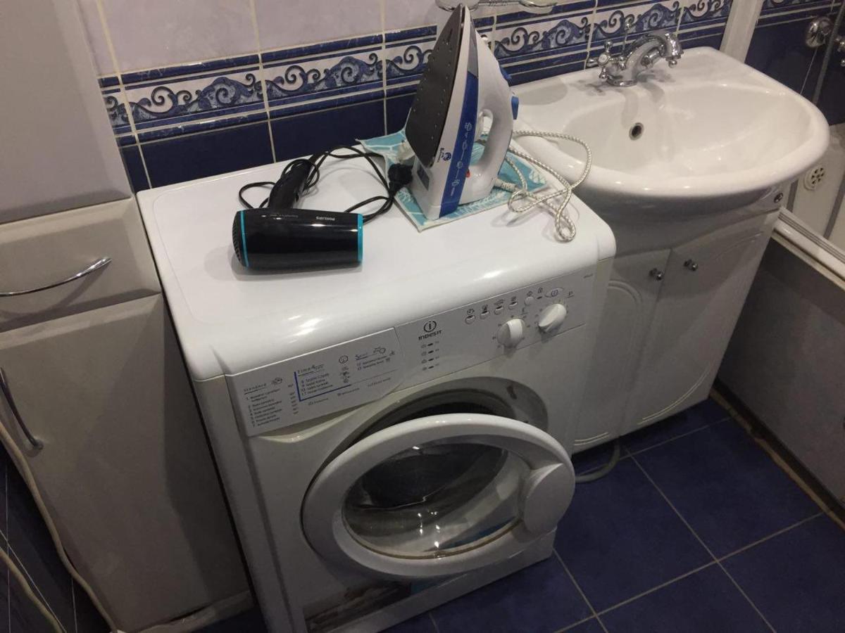 Uyutnaya Komnata Vozle Metro Aparthotel Minsk Exteriör bild